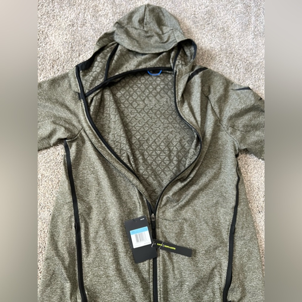 NEW with tags -Men’s Nike Training Zip-up Hoodie - Picture 4 of 11